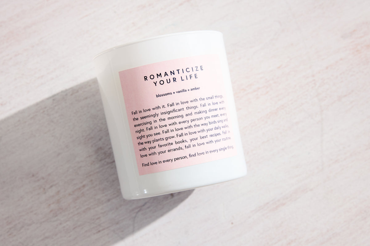 Romanticize Your Life Candle